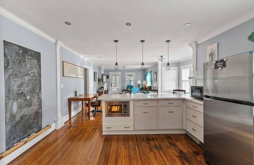 Birmingham House | 49th Terrace Haven