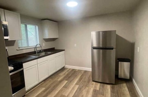 Troy Apartment | %4B Brand New Apartment