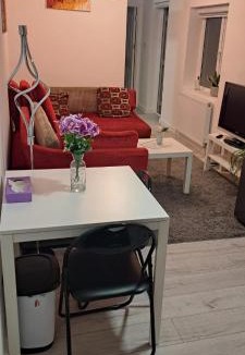 Mayfield Apartment | 4b Budoch Drive