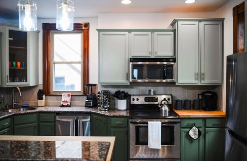South Side Flats House | 4b Pittsburgh Escape: BBQ, Games, 10mins to UPitt