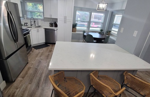 Pflugerville House | 4bd 3ba - Pool/HotTub/Arcade/Theater/PingPong/Foosball
