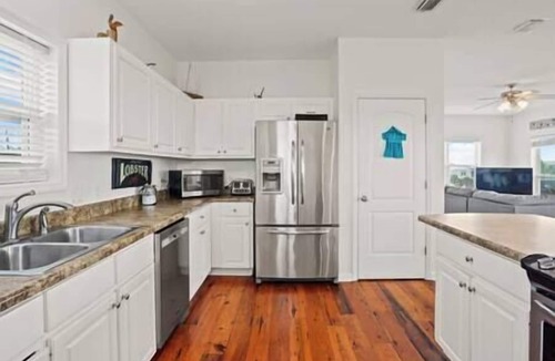 Port St. Joe House | 4BD Beach Retreat w/PRVT Pool, Fenced Yard and Views!
