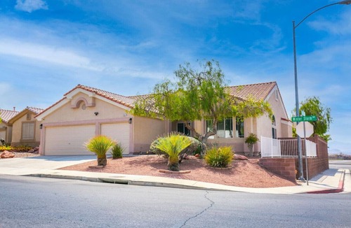 MacDonald Ranch House | 4BD Beautiful Place for Everyone