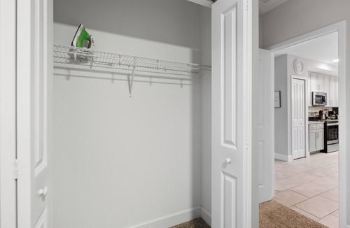 Eagle Pointe South House | 4BD Townhouse 5 minutes from Disney