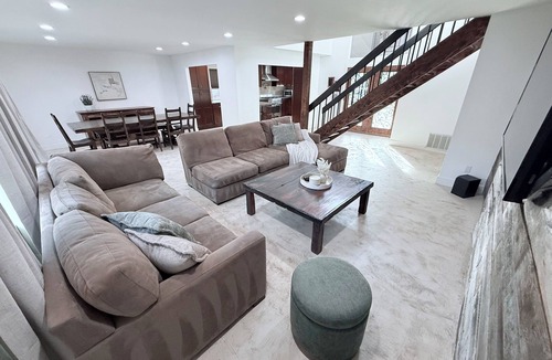 Agoura Hills House | 4BDs Getaway: Pool Table, Jacuzzi & Salt Pool