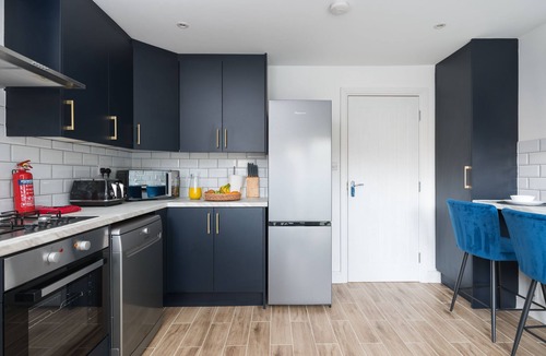 Milton Keynes House | 4bed|Contractors|Long Stays