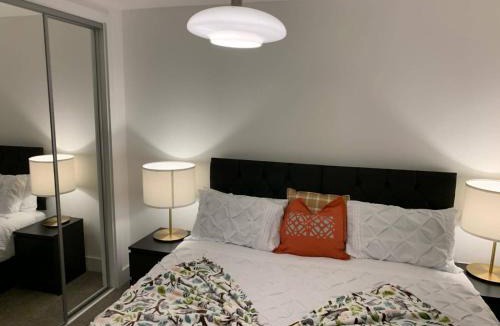 South Ockendon House | 4Bed House - Direct links into Central London