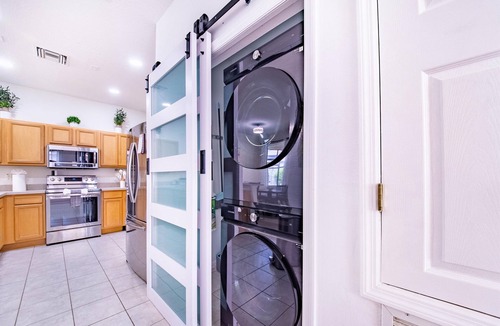 Haines City House | 4bed pool/Hot tub,Game Room at Calabay Tower lake
