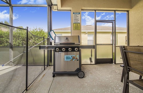 Haines City House | 4bed pool/Hot tub,Game Room at Calabay Tower lake