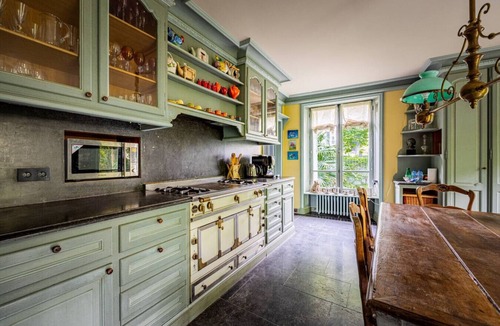 Montmartre House | 4bedroom/Townhouse/Garden/Pool/Montmartre