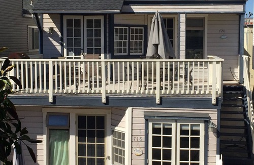 South Mission Beach House | 4BR-2BA, 100ft to ocean sand, deck w/view. 2 parking spots. Open March 2026.