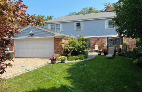 Evanston House | 4BR, 3BA Evanston IL home, great location, super kitchen, Jan-May 2025 monthly.