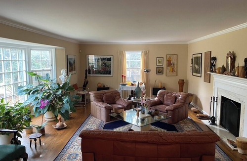 Evanston House | 4BR, 3BA Evanston IL home, great location, super kitchen, Jan-May 2025 monthly.