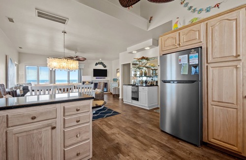 Emerald Isle House | 4BR, 4.5 Baths| Luxury Oceanfront Escape