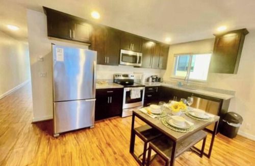 West Queen Anne House | 4BR/4BA Queen Anne Retreat, Downtown, Cruise Port