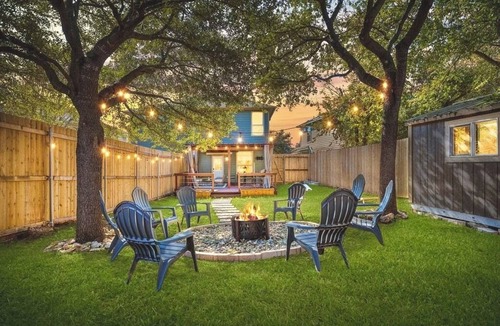 Austin House | 4BR Austin Getaway - Ideal for Families & Groups!