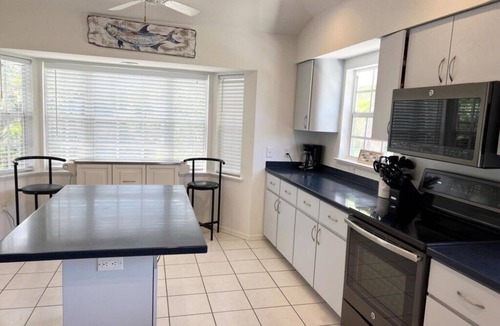 Englewood House | 4BR Bayfront Home – Dock, Pool & Beach Access