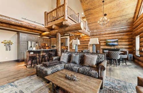 Breckenridge Heights House | 4BR Breckenridge Retreat with Fire Pit