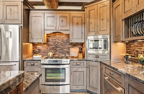 Breckenridge Heights House | 4BR Breckenridge Retreat with Fire Pit