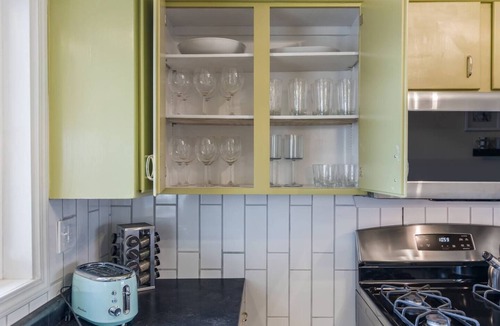 Parkville House | 4BR Closest to Netherlands Camp Private Garage