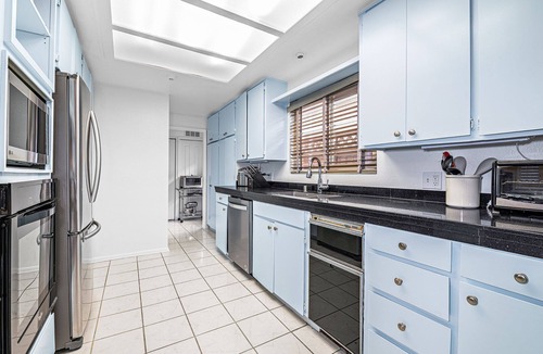 Balboa Peninsula House | 4BR Coastal Home with Rooftop Deck Close to Balboa Beach