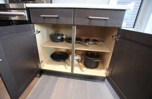 Evanston House | 4BR Cozy Home in Evanston