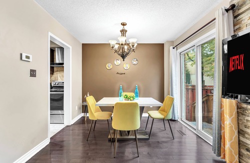 Lisgar House | 4BR Cozy & Spotless Home in Mississauga