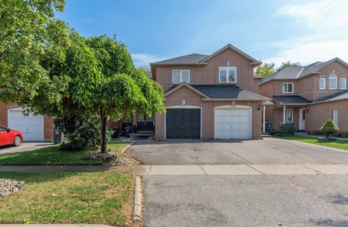 Lisgar House | 4BR Cozy & Spotless Home in Mississauga