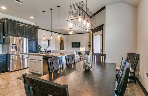 Edmond House | 4BR Edmond Home | Backyard + Walking Trails