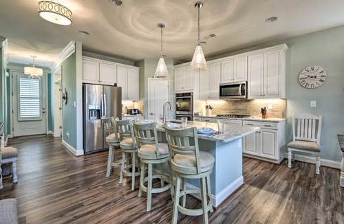 Millville House | 4BR Fam Villa Near Bethany Beach w/Pool Sleeps 10