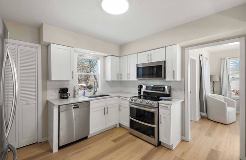 Mound House | 4BR Family Haven on Bartlett Blvd｜Workspaces + WiFi｜Pet Friendly｜Garage｜#42534