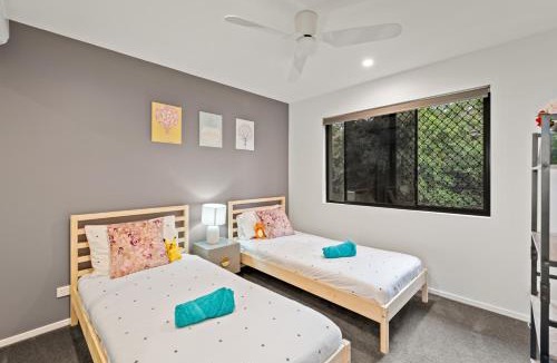 Macgregor Apartment | 4BR Haven in MacGregor - Family Fun Awaits