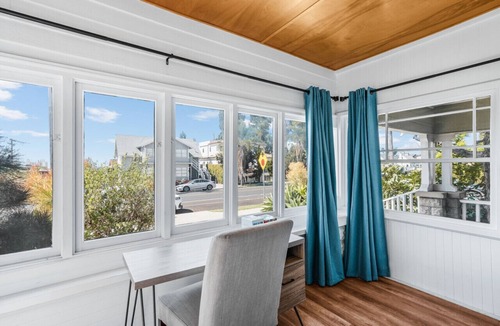 University Heights House | 4br Hillcrest Craftsman|Huge Backyard + Parking