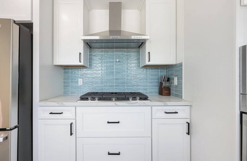 Ocean Beach House | 4BR | Hilltop House Sunset Cliffs | Beach, Bars, Ocean View