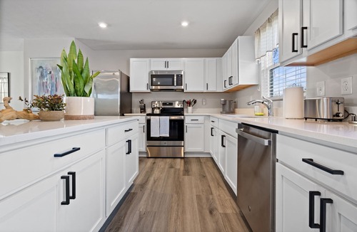Lebanon House | 4Br Home 5 minutes from LEAP/Lilly Project
