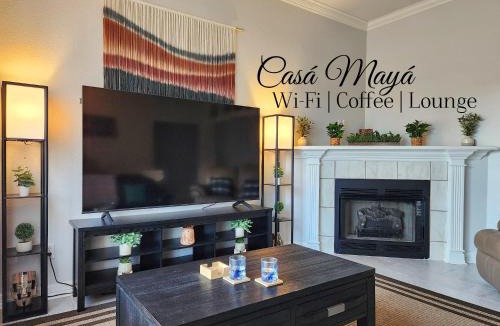 Bethel Heights House | 4BR Home - Central to University of Arkansas & Walmart HQ - I-49 Access
