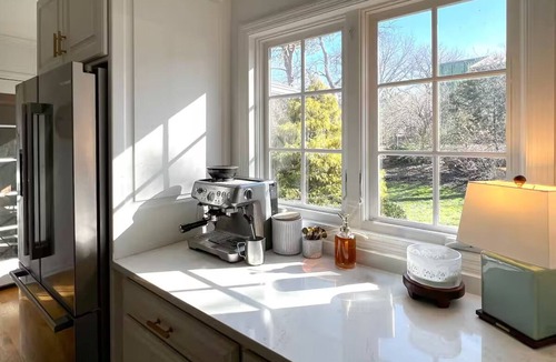 Leawood House | 4BR Home in Leawood, Walk to England World Cup HQ