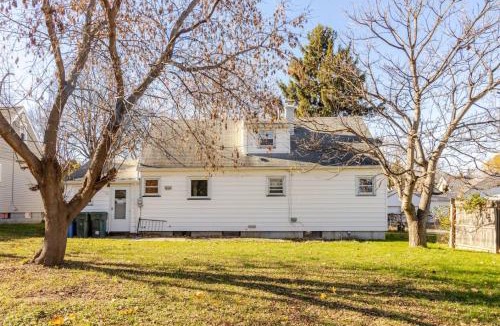 Rochester House | 4BR Home Near Lake Ontario Perfect for Groups