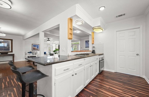 Mid City South House | 4BR Home Near LSU – Walk to Campus & Lakes!