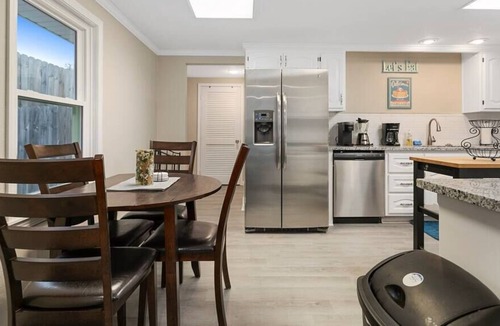 Kansas City House | 4BR Home Northland/Safe/Pets Welcome!
