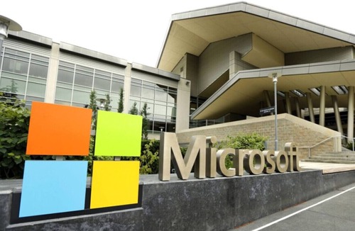 Redmond House | 4BR Home @Redmond | 5 Mins Microsoft & Tech Hubs