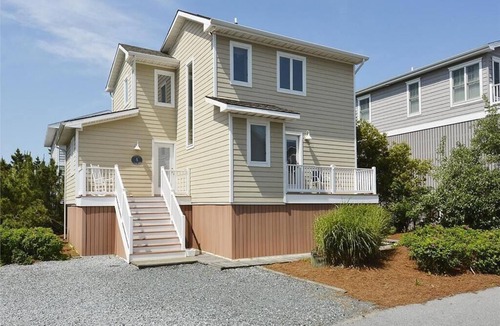 Sandpiper Pines House | 4BR House w/Deck | Close to Beach!