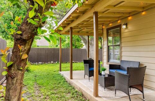 Hidden Meadow Community House | 4BR Pet Friendly, Fenced Yard, Lackland AFB,SeaWorld,SixFlags!
