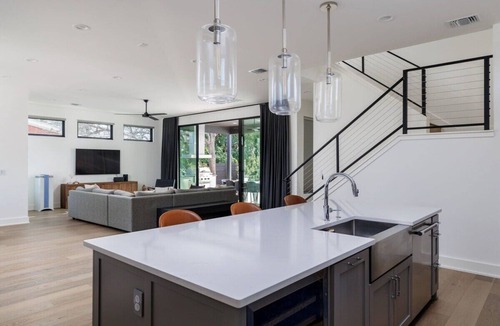 Brentwood House | 4br, Pool, North Austin - Brentwood - Portoro