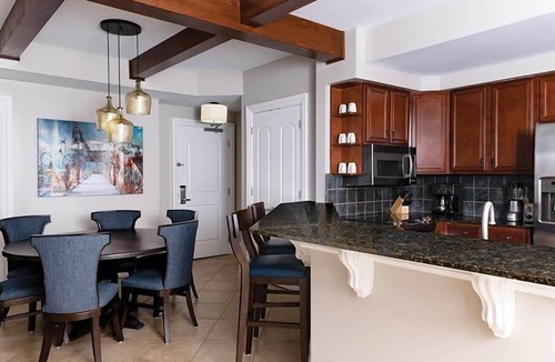 Downtown San Antonio Condo | 4br Presidential w/Rooftop Pool & City Views