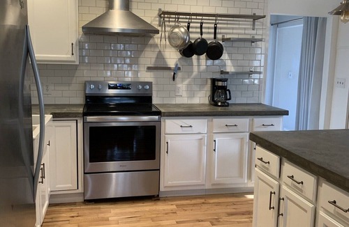 Asheville House | 4BR Private House near Biltmore, Downtown, & Parkway