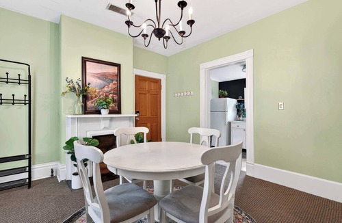 Clifton House | 4BR relaxing home in the heart of Louisville KY!