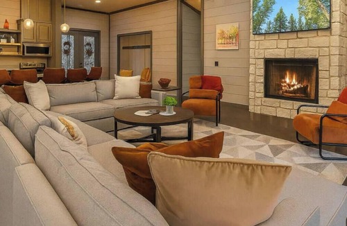 Broken Bow Cabin | 4BR Retreat | Hot Tub | Fire Pit | Fishing Pond