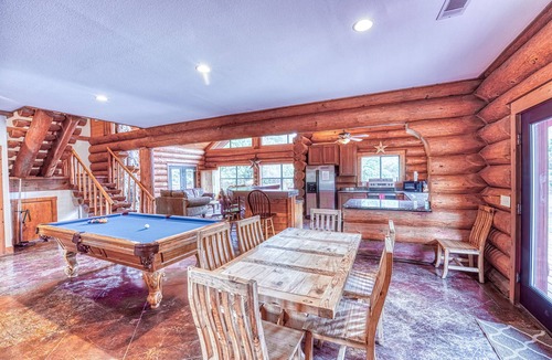 Marble Falls Cabin | 4BR Retreat w/pool- pool table Wheelchair Acc