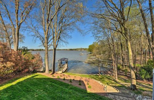 Lake Norman of Catawba House | 4BR Riviera Paradise with Private Dock!